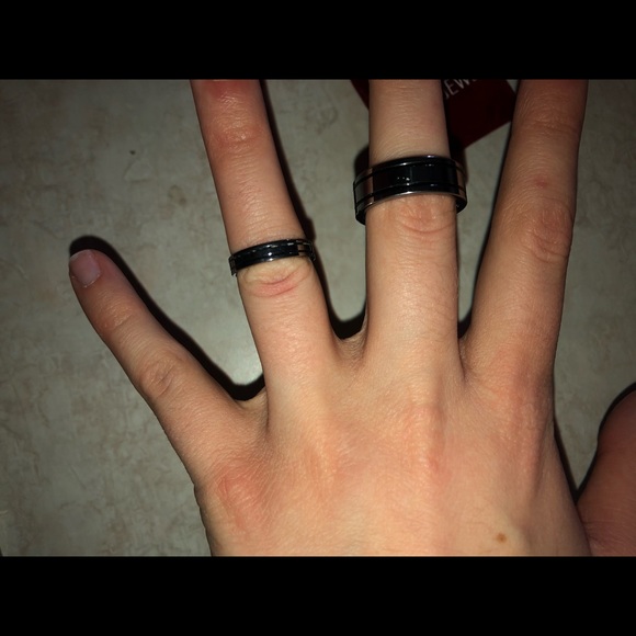 WEDDING BANDS - Picture 5 of 5